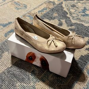 Hush puppies rose gold flats